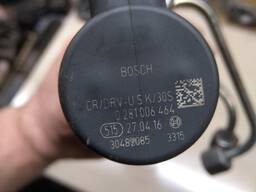 0281006464 клапан регулятор давления в топливной рампе Land Rover Range Rover Jaguar 2,0D
