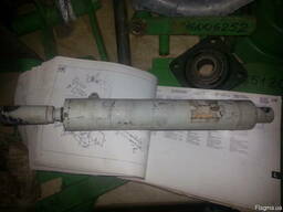 06503194 Deutz-Fahr Гидроцилиндр выгрузной трубы