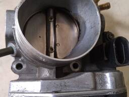 06A133064M 408237111015 408237111015Z дроссельная заслонка VAG 1,8 20V