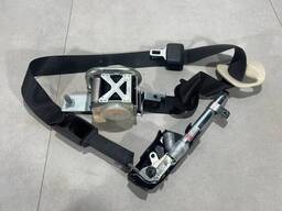 101946802B - Ремень безопасности передний левый на Tesla Model S 1 поколение