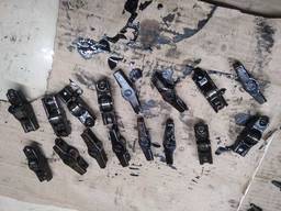 138010R010 рокер коромисло клапана Toyota Lexus D-4D 2,0D 2,2D 1ADFTV 2ADFTV