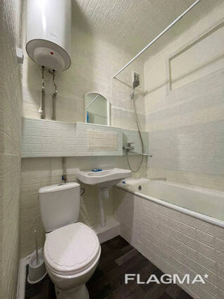 1к Либідська