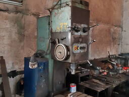 2Н135 Вертикально-свердлильний верстат