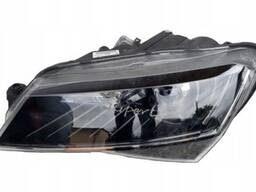 3V1941015A Фара передня ліва бі-ксенон Skoda Superb III / AW01576