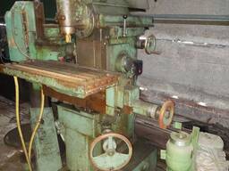 676П фрезерный широкоуниверсальный станок