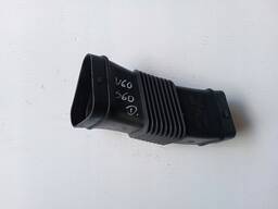 70368440 Направляюча повітровод повітряного потоку Volvo S60 V60 D3