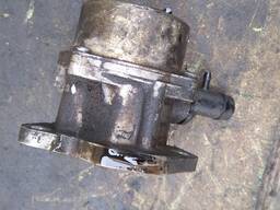 8200113585 8200327149 8200404542 8200577771 1465000Q0C 8201005306 вакуумный насос Renault