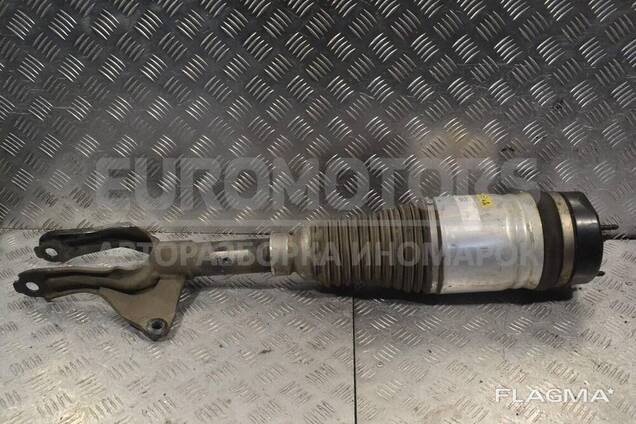 Амортизатор передний левый пневматический (дефект) Jeep Grand Cherokee 2010 68252631AC. ..