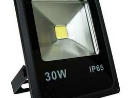 Аренда LED светильников, прокат прожекторов