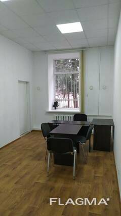 Аренда офиса 18 кв м в Центре код