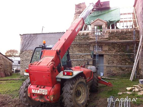 Аренда услуги Manitou телескопического фронтального погрузчика