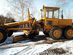 Автогрейдер