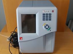 Автоматический ветеринарный гематологический анализатор Mythic 18 Vet