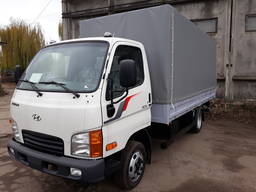Вантажний автомобіль Hyundai HD35 з борт-тентом