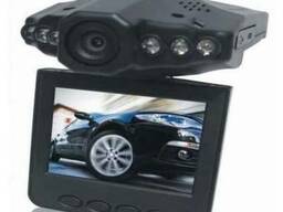 Автомобильный видеорегистратор ( цифровой ) для всех авто.