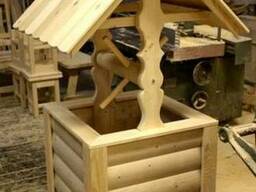 Беседка, колодец, туалет, забор из дерева