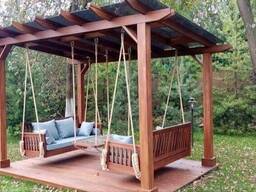 Альтанка-пергола з підвісними диван -гойдалками з Модрини