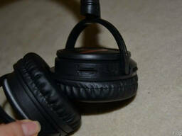 Беспроводные наушники с встроенным MP3 Monster Beats XF-238