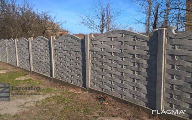 Бетонні огорожі