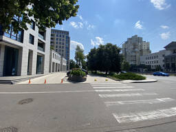 Оренда фасадного приміщення 530 м2 Берестейський (Перемоги) 42а, Київ Crystal Park