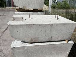 Блок бетонний Б-9