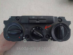 Блок панель управління кондиционером 1K0820047FH