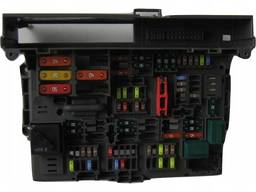 Блок предохранителей BMW X1 E84 2.0D.