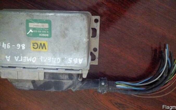Блок управления ABS Opel Omega A 0265103034