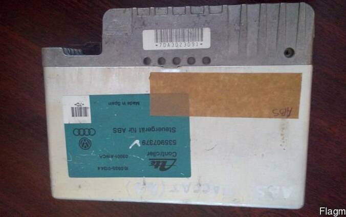 Блок управления ABS Volkswagen Passat В3 535907379