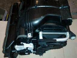 Блок управления печкой 97205-2H110 на Hyundai Elantra 06-12