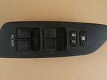 Блок управления стеклоподъемниками Toyota Auris 06-13 год - фото 1