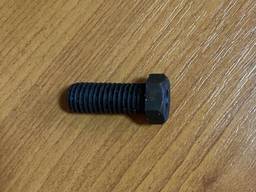 Болт с левой нарезкой резьбы к зерновому экструдеру КЕШ-2; КЕШ-3