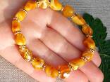Браслет із натурального пейзажного бурштину, королевский янтарь - фото 3