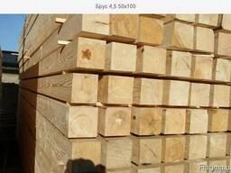 Брус обрізний довжина 6м свіжеопил. Пиломатеріали.