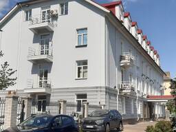 Будівля 2231.2 м2 М Лівобережна