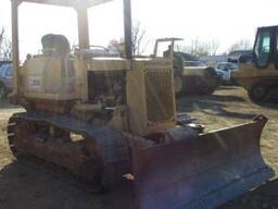 Бульдозер CAT D3