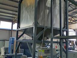 Бункер для сипучої продукції з ваговим дозатором