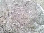 Цемент, пісок, відсів, щебінь, керамзит, сажа будівельна.