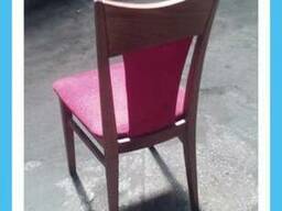 Червоні бу стільці для кафе