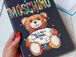 Чохол на iPad Air 2 Малюнок moschino з ведмедиком Чехол Apple iPad 9.7 Air 9.7" Moschino
