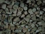 Gehackte Brennholz , natürliche Feuchtigkeit (Region Kiew, Ukraine)