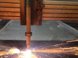 ЧПУ верстат плазменої різки металу MARLIN