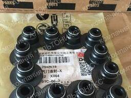 Cummins 6CTA 6С8,3 QSC ISL QSL Сальник выпускного клапана 39