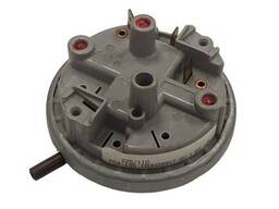 Пресостат (датчик рівня води) PD4-195 160009957 для пральних машин Ariston, Indesit. ..