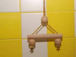 Деревянная игрушка №17. 22*13. Для мелких попугаев