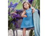 Дитяче плаття з льону кольору деніму з асиметричною лінією низу - фото 1