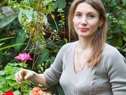 Догляд за кімнатними квітами / Уход за комнатными цветами