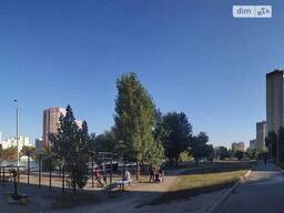 Долгосрочная аренда 2к квартиры на ул. Драгоманова