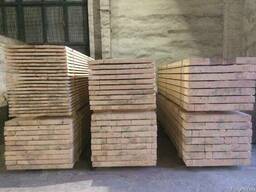 Пиломатериал естественной влажности.