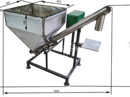 Дозатор сыпучих шнековый